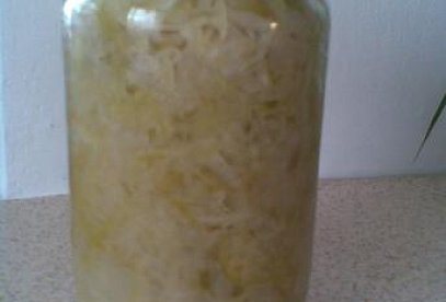 Kysané zelí (Czech Sauerkraut)