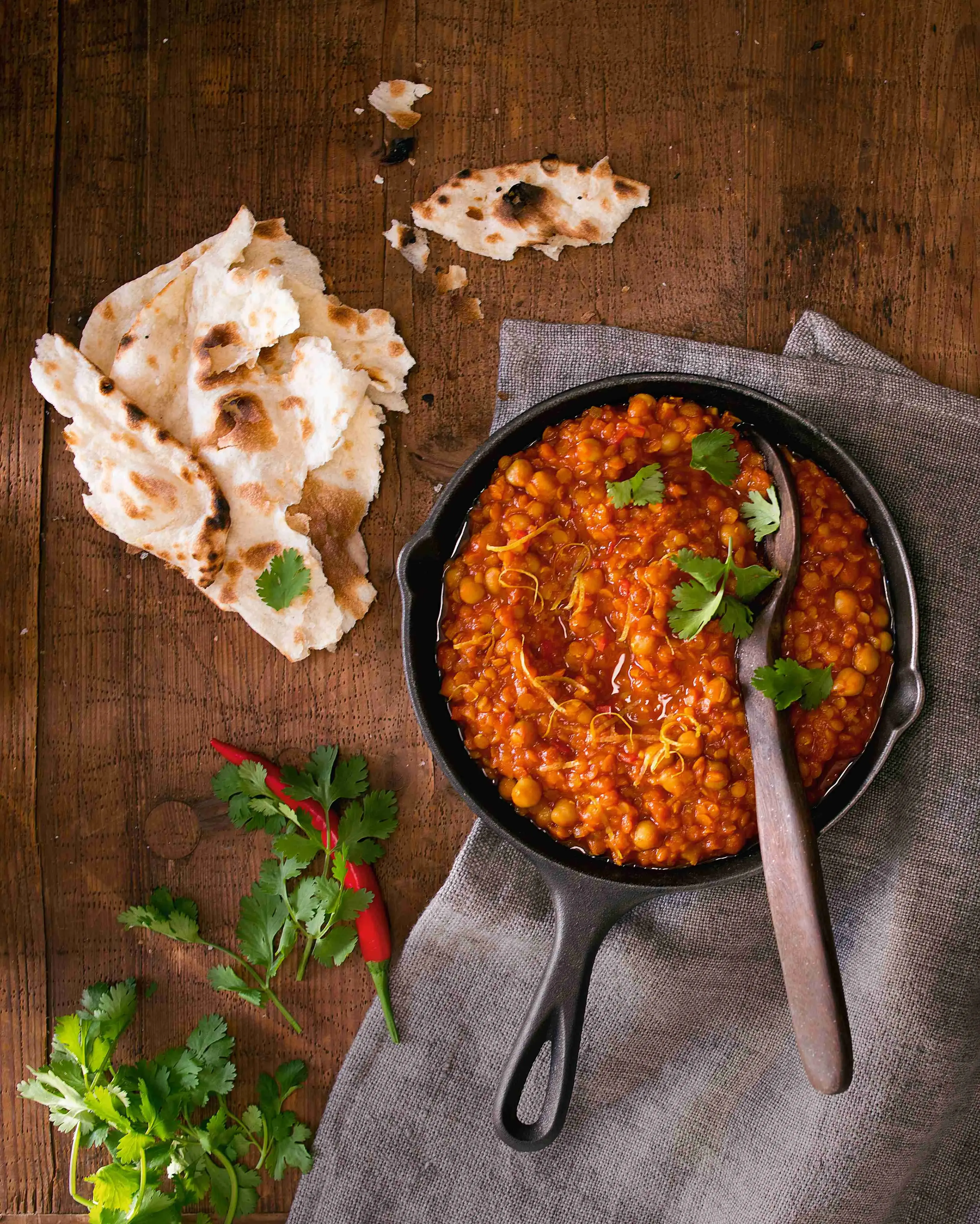 Red Lentil Dhal with Chickpeas