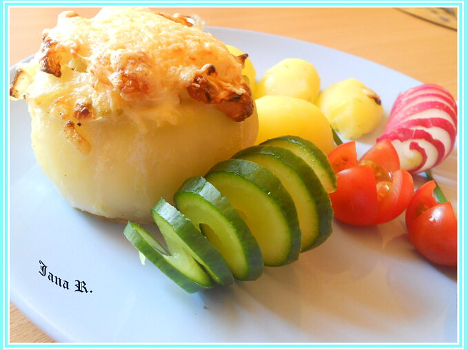 Stuffed Kohlrabi with Hermelín Cheese