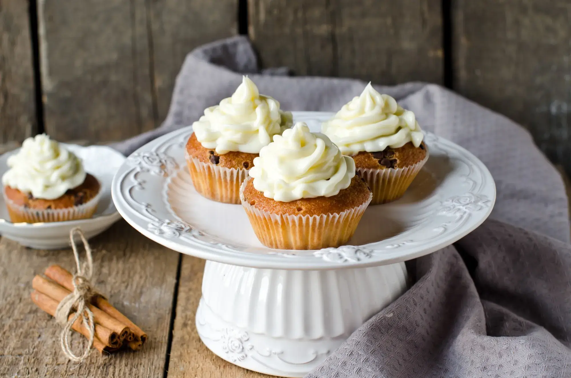 Pumpkin Cupcakes with Cream Cheese Frosting