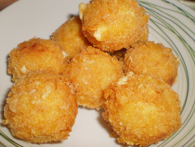 Fried Cheese Balls in Cornflake Coating