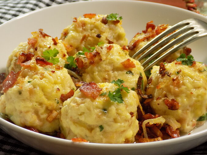 Cheese Dumplings with Bacon and Fried Onion