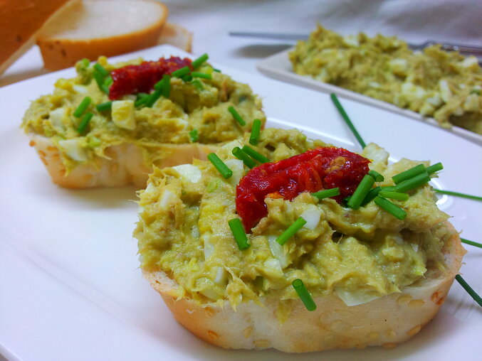 Avocado and Tuna Spread