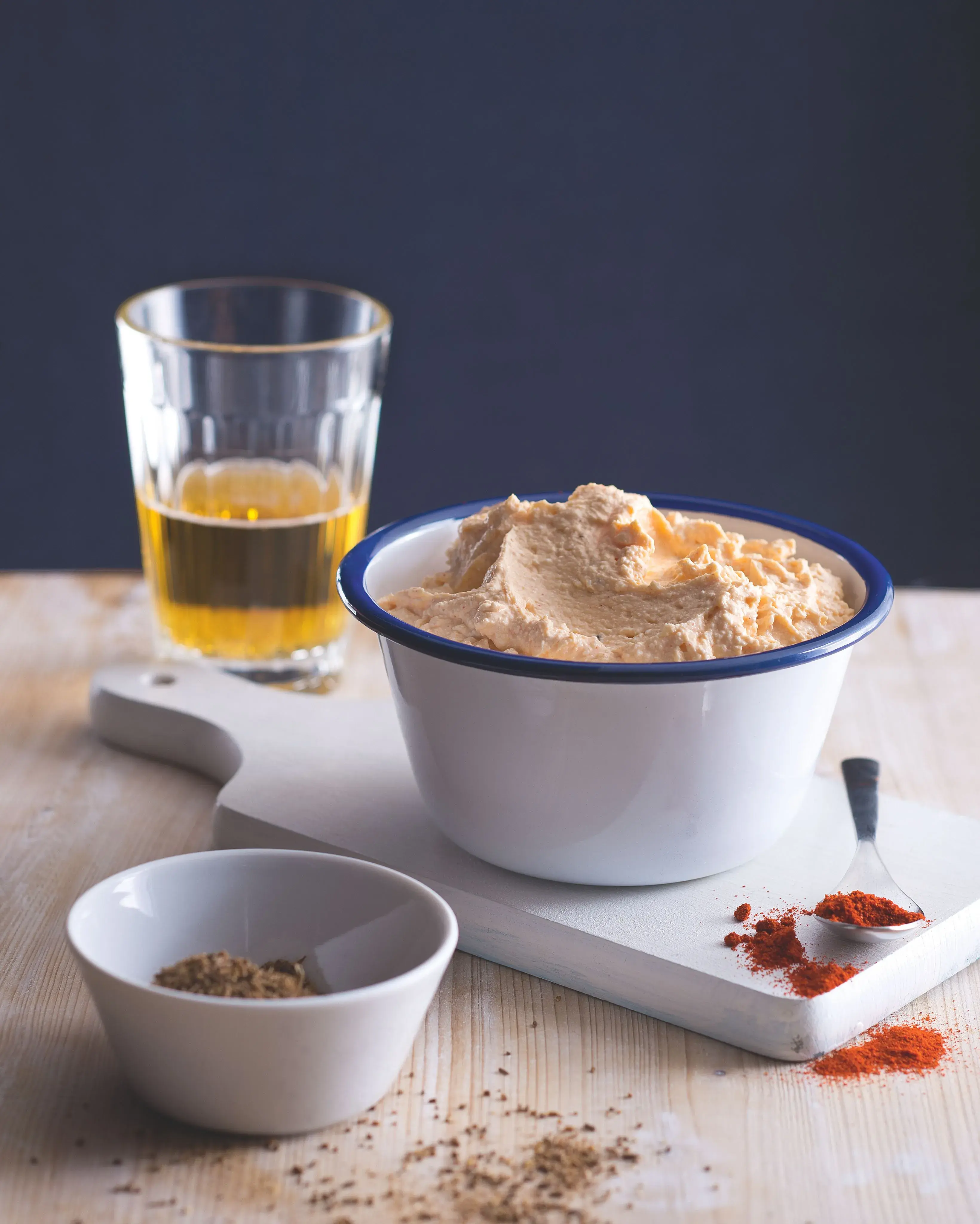 Domácí pivní sýr (Homemade Czech Beer Cheese)