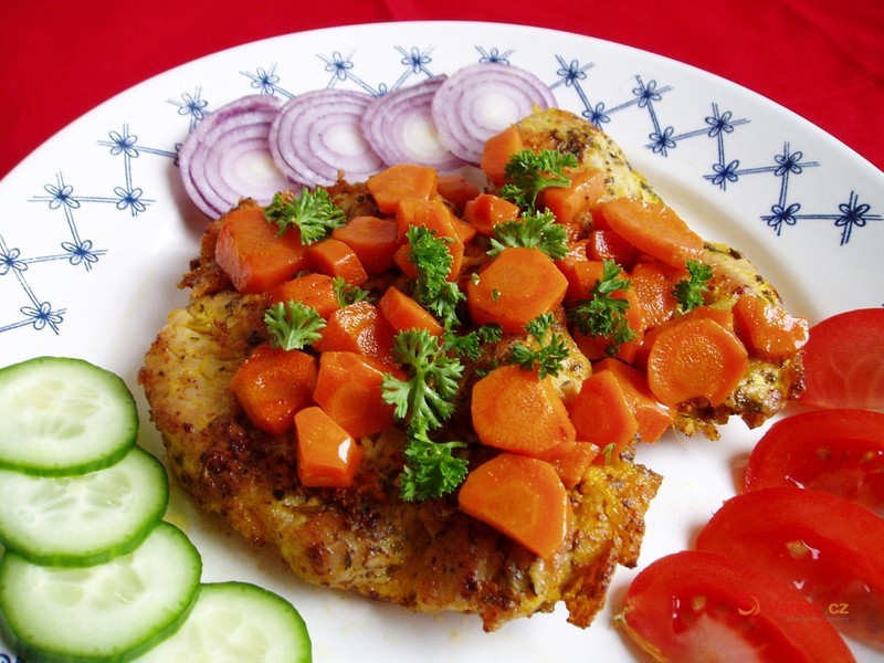Turkey Steak with Bacon and Carrots