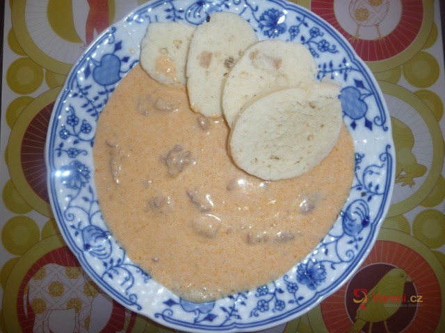Czech Chicken in Paprika Cream Sauce