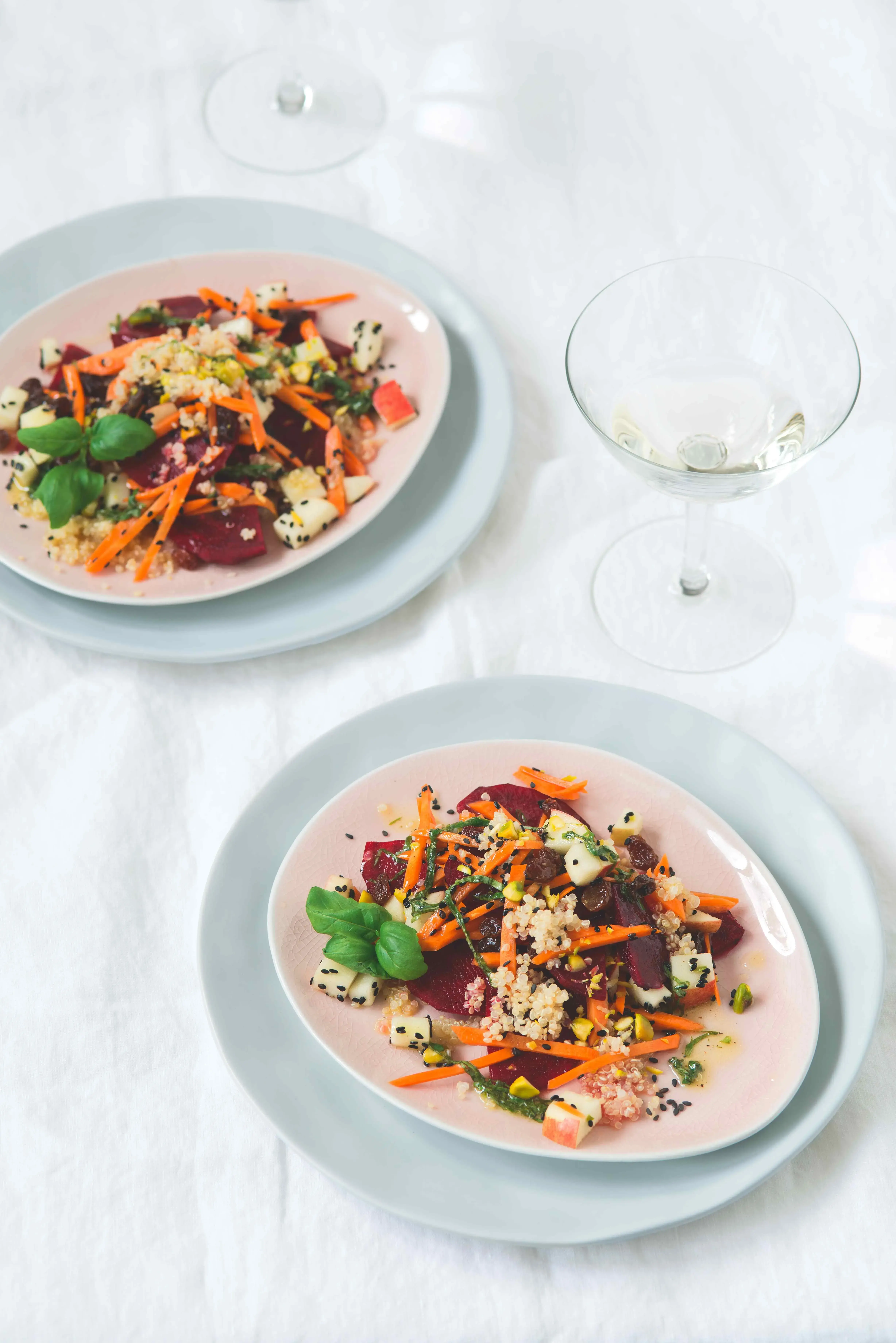 Quinoa Salad with Beetroot and Apple