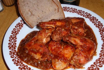 Fiery Chicken Wings in Black Beer