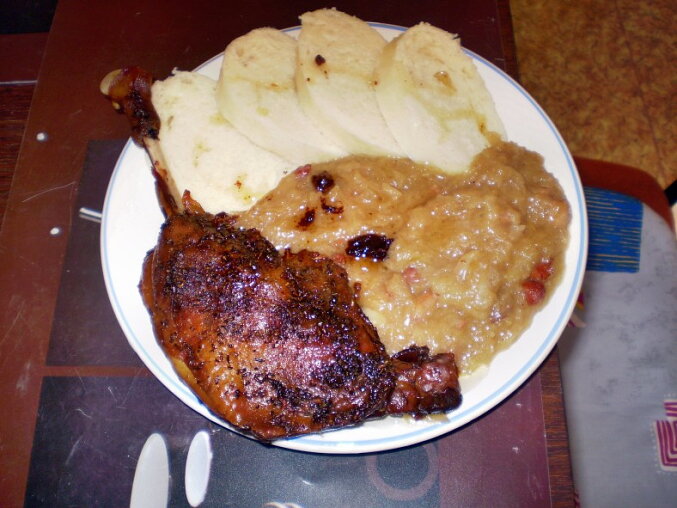 Kadlíkovo husoknedlozelo (Czech Roast Goose with Dumplings and Sauerkraut) with After-Lunch Dessert