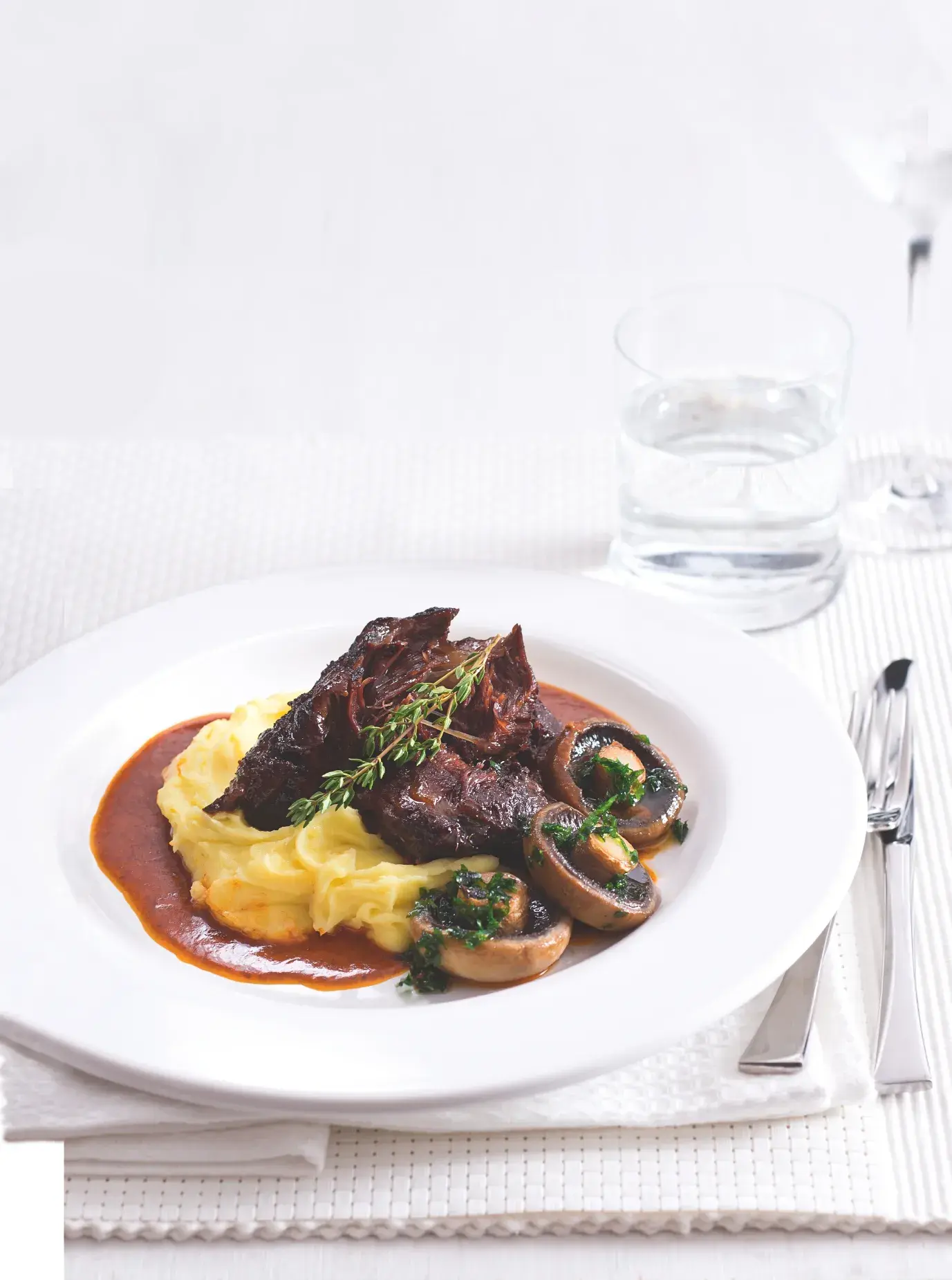 Beef Cheeks Braised in Red Wine with Mashed Potatoes