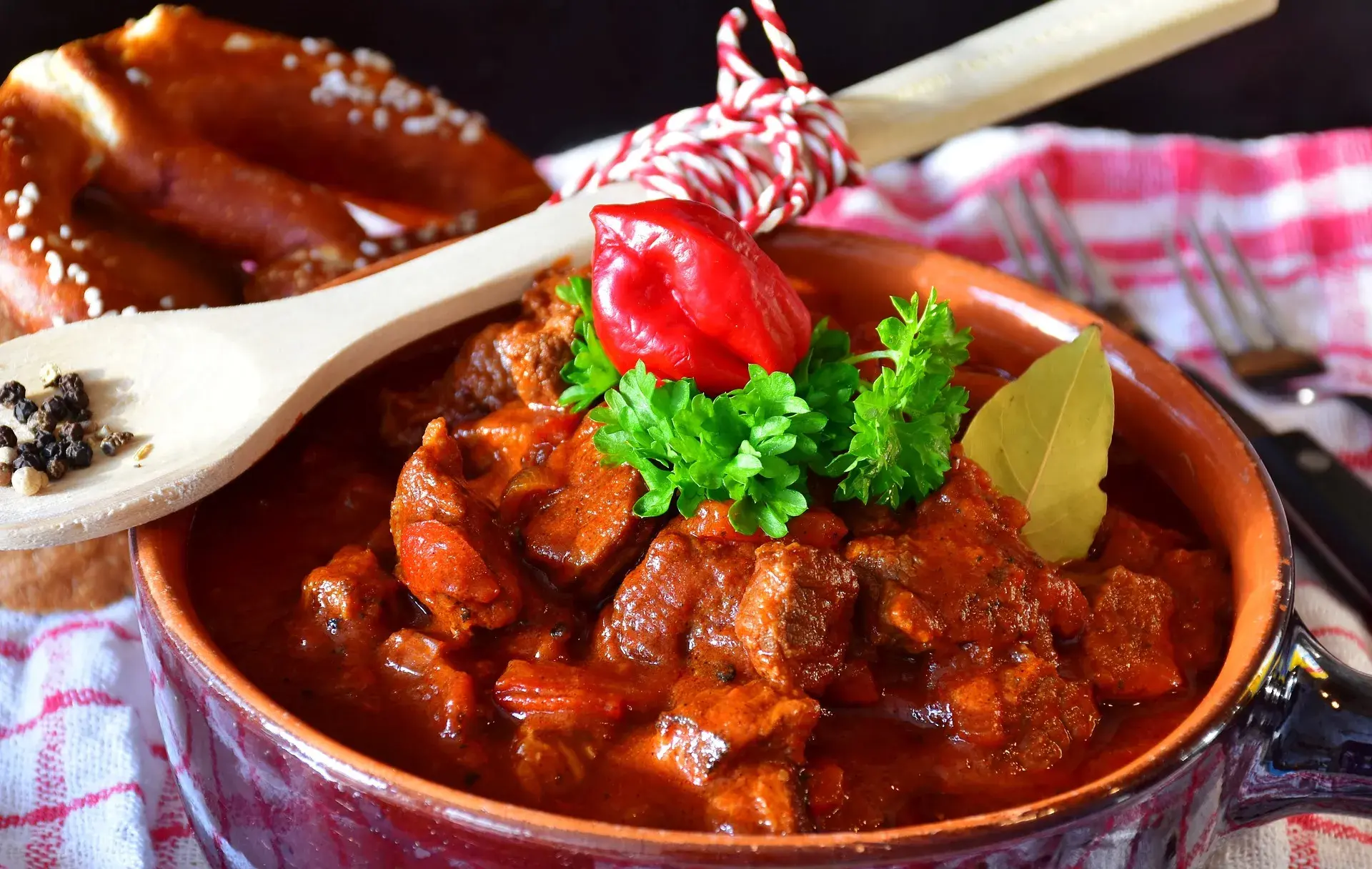 Spicy Beef Goulash with Chilli