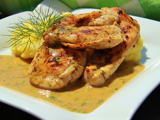 Chicken with Honey-Mustard Sauce and Dill