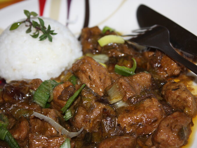 Asian-Style Beef with Leeks and Mushrooms