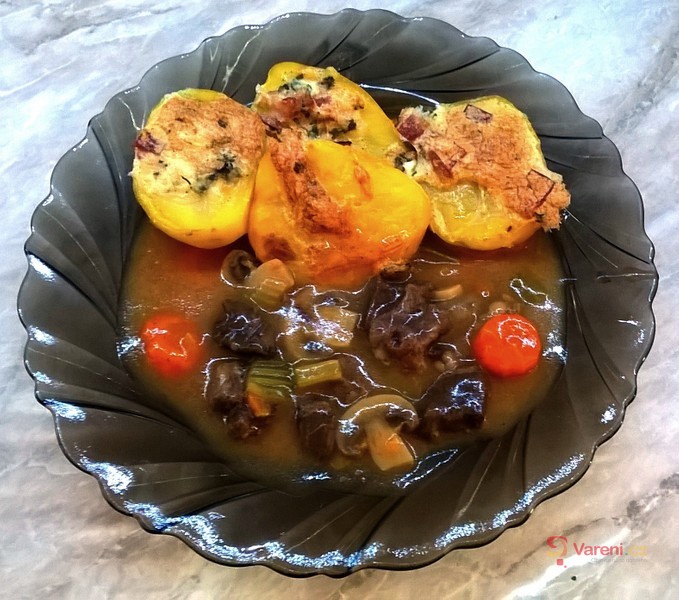 Richard Novák's Braised Beef Cheeks with Baked Potatoes