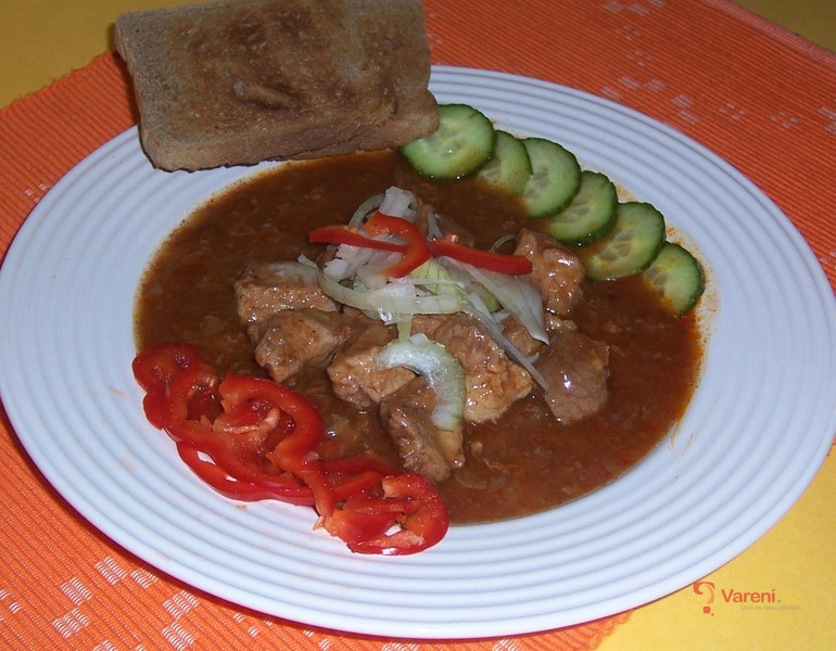 Oven-Baked Goulash
