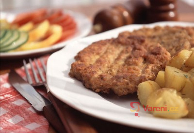 Bosnian Meat Patties (Bosenské karbanátky)