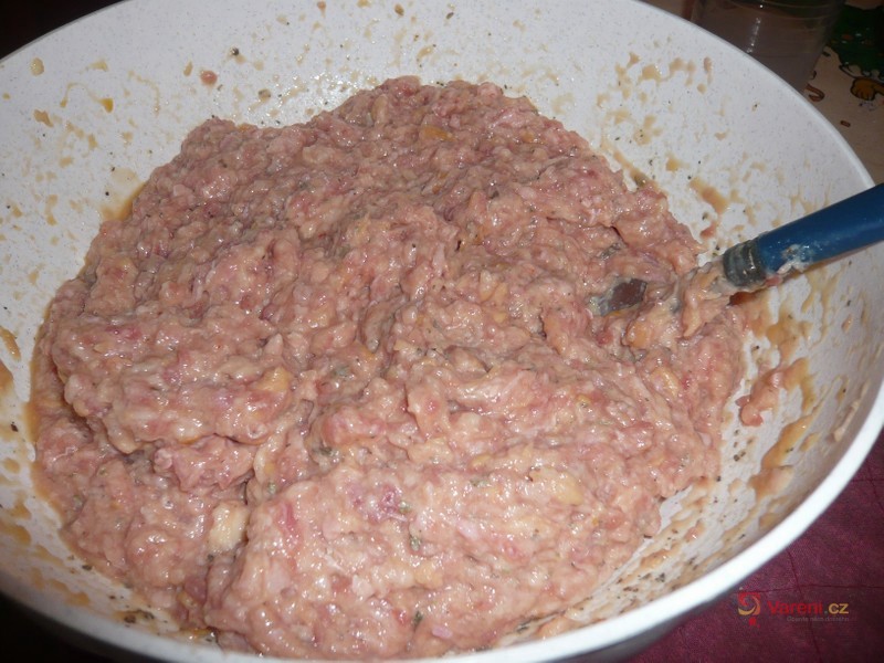 Mum's Sekaná (Czech Meatloaf)