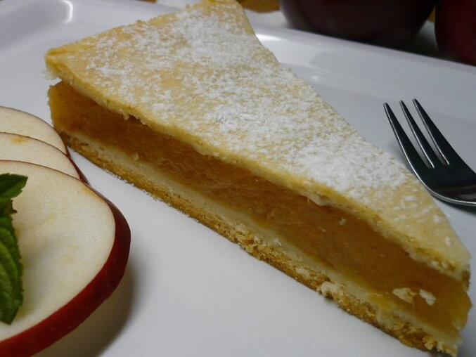 Juicy Apple Bars