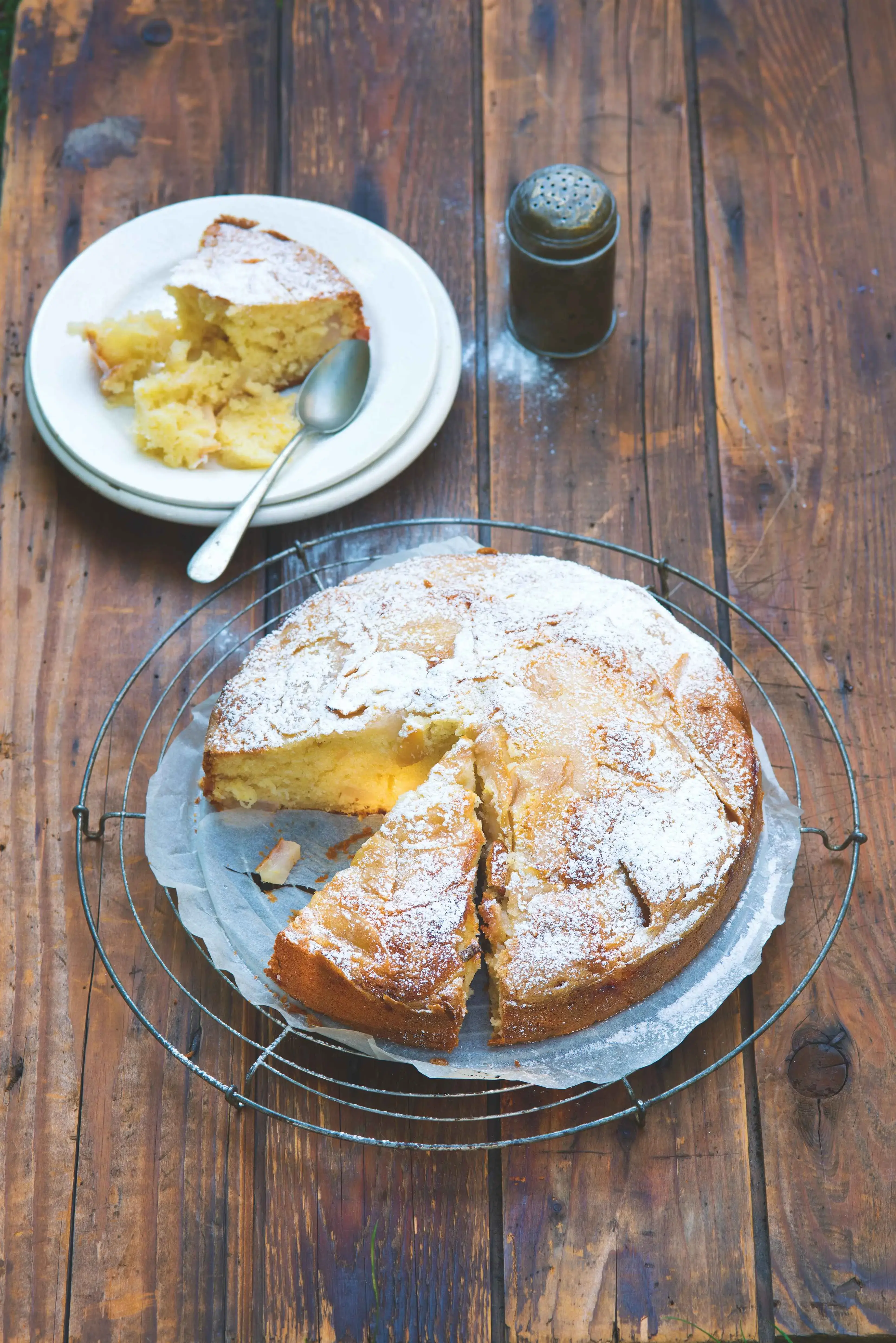 Pear Cake with Mascarpone