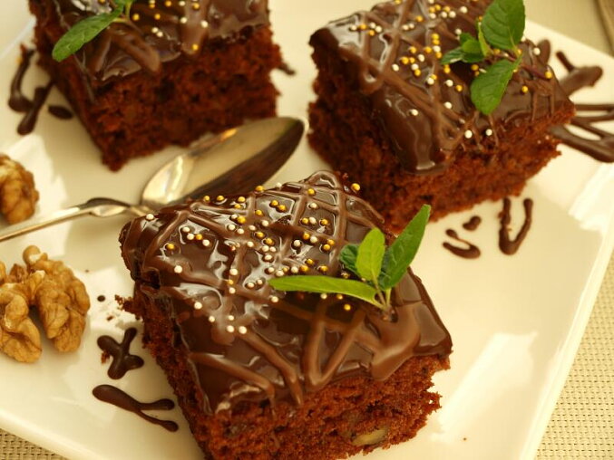 Apple Walnut Squares with Chocolate Glaze