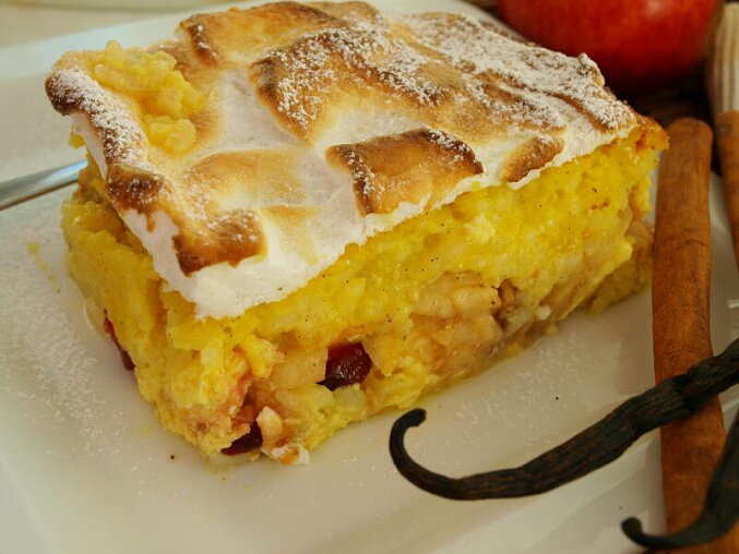 Baked Rice Pudding with Apples and Quark