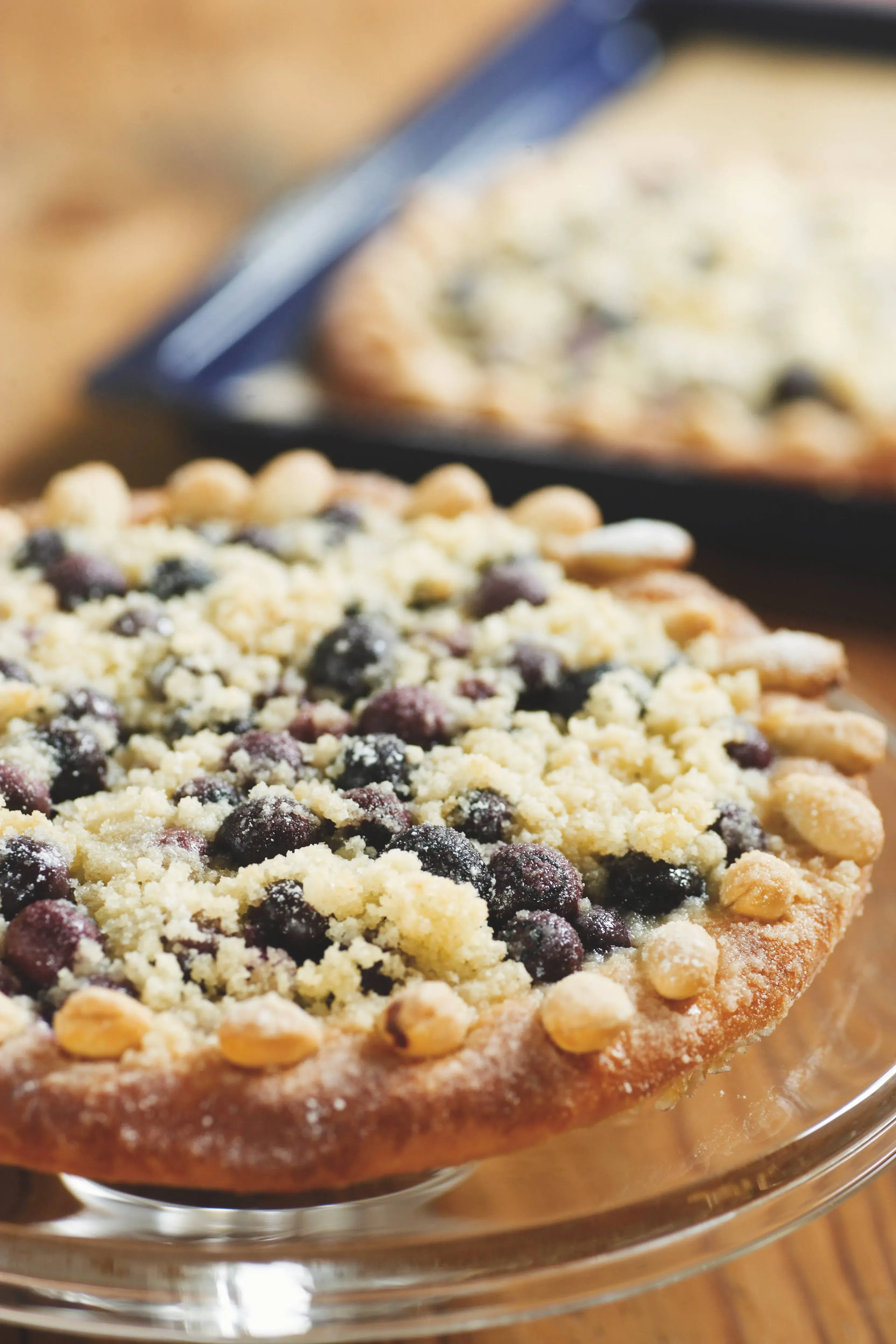 Blueberry Pie with Almond Crumble