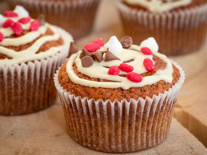 Banana Muffins with White Chocolate