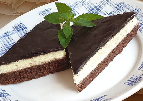 Luxurious Chocolate Triangles with Quark Cream