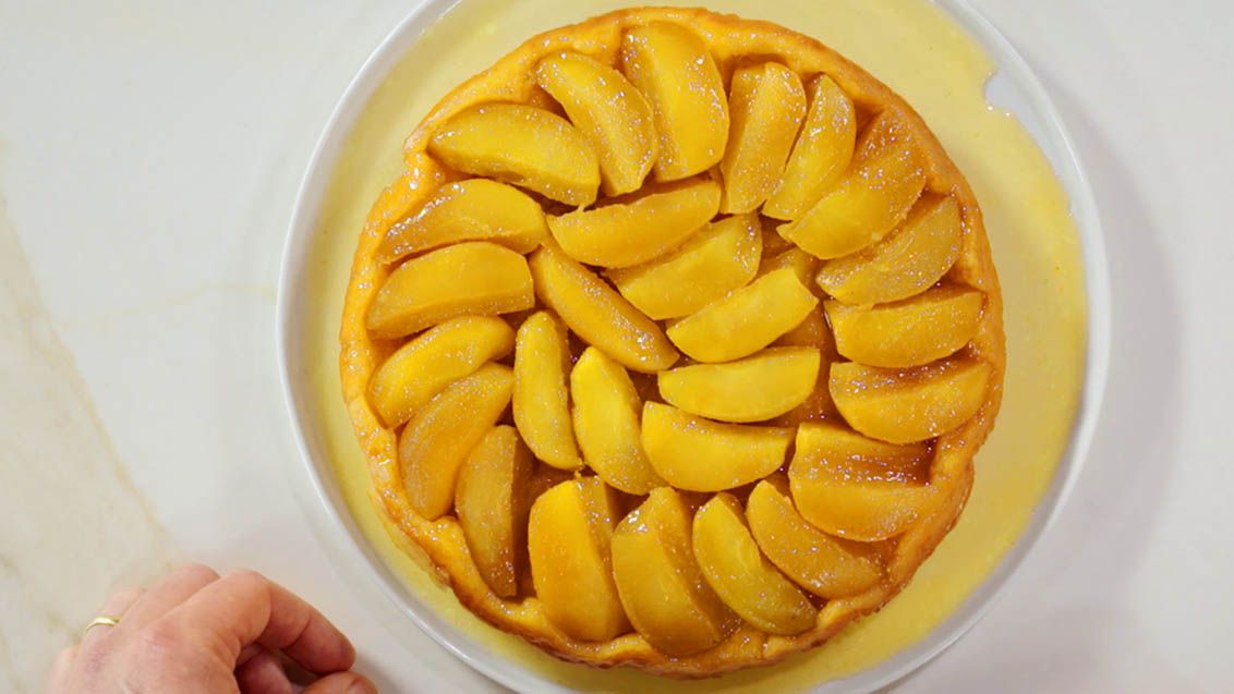 Obrácený jablkový koláč Tarte Tatin