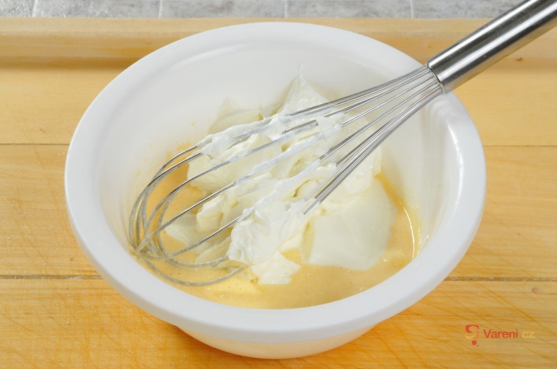 Quark Filling for Buns and Kolaches