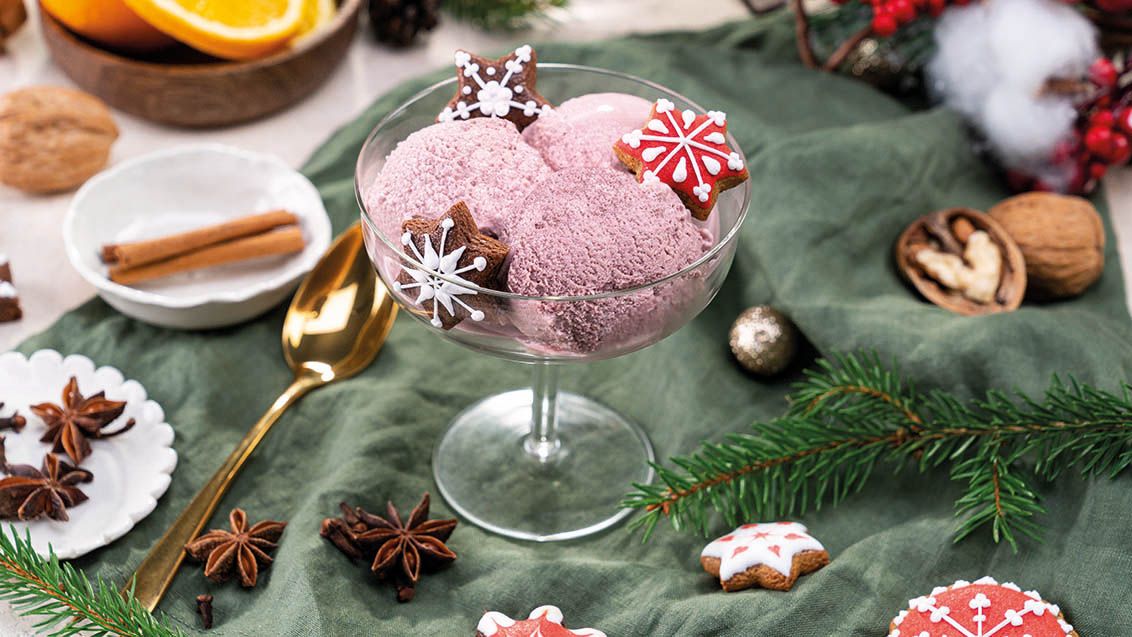 Homemade Mulled Wine Ice Cream