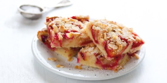 Plum Sheet Cake with Crumble