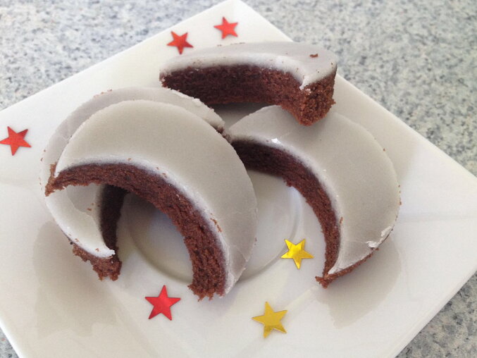 Grandma's Rum Crescent Cookies