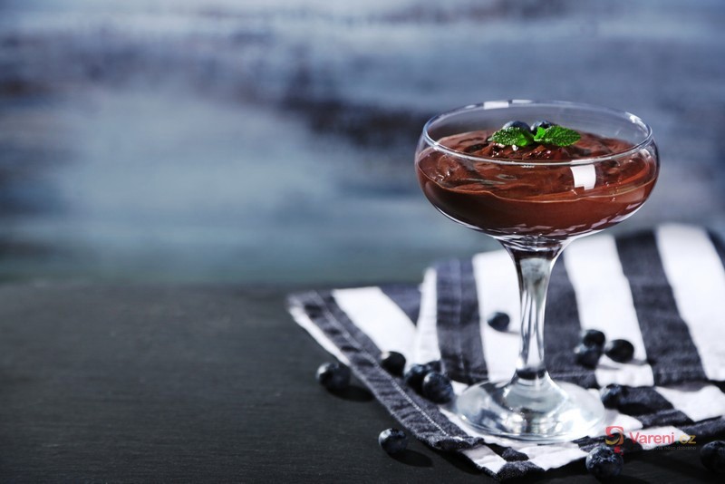 Airy Dark Chocolate Mousse
