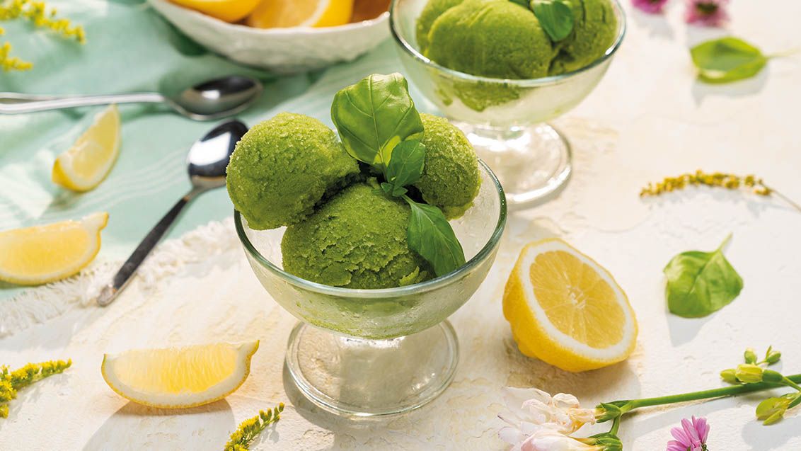 Basil Sorbet with Lemon Juice
