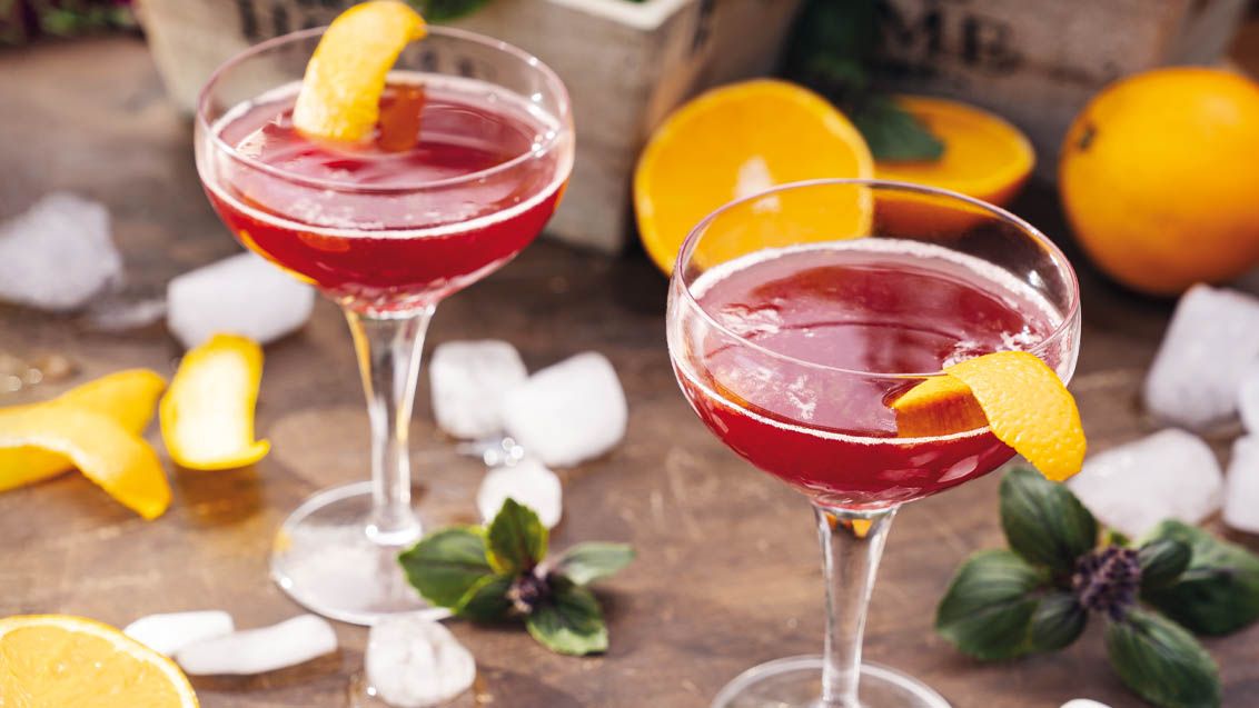 Refreshing Summer Sour Cherry Cocktail with Whisky