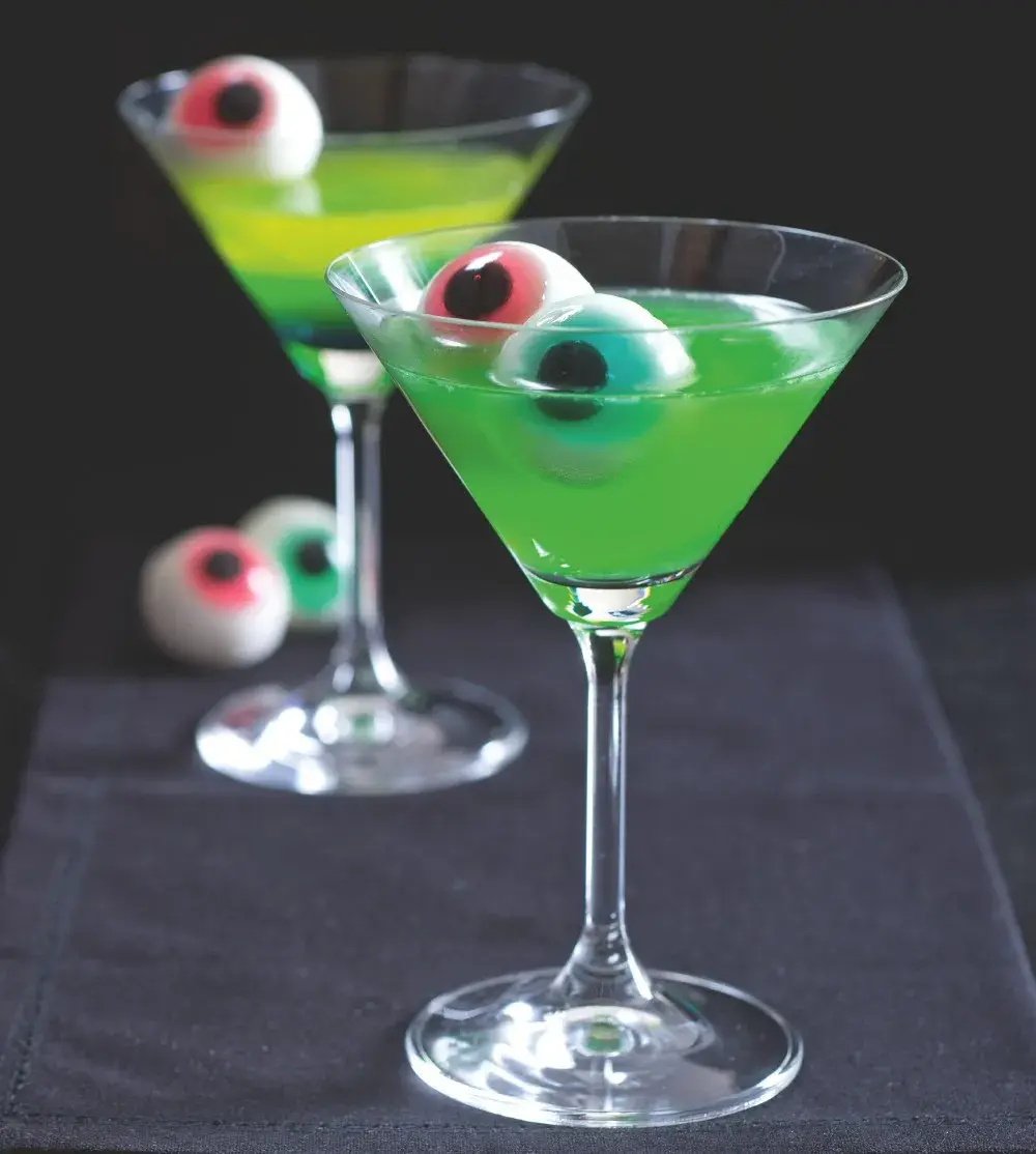 Winking Chameleon (Green Halloween Drink)