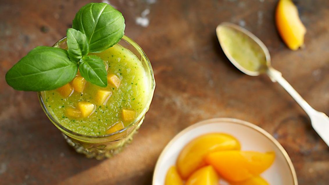 Peach and Basil Smoothie