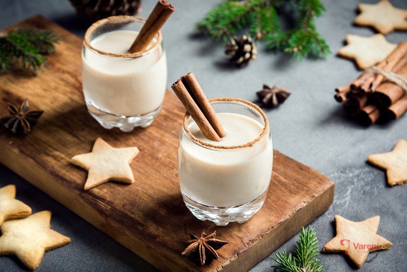 Homemade Christmas Egg Liqueur with Salko (Condensed Milk)