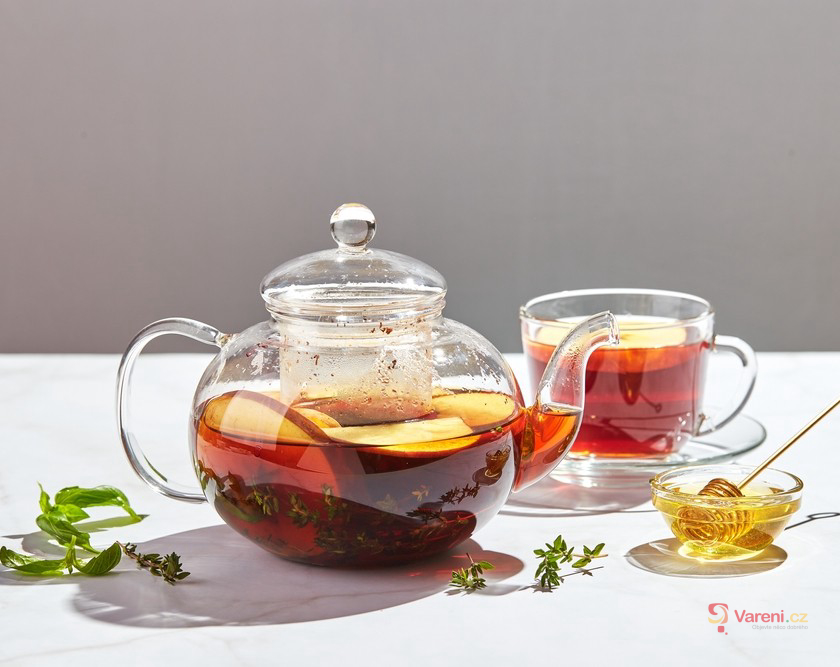 Mom's Red Wine Grog with Rum