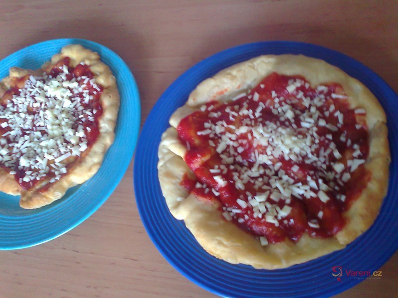 Hungarian Langos (Fried Flatbread)