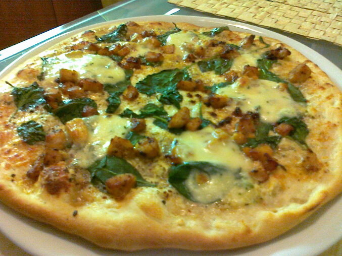 Homemade Pizza with Cream, Spinach and Chicken