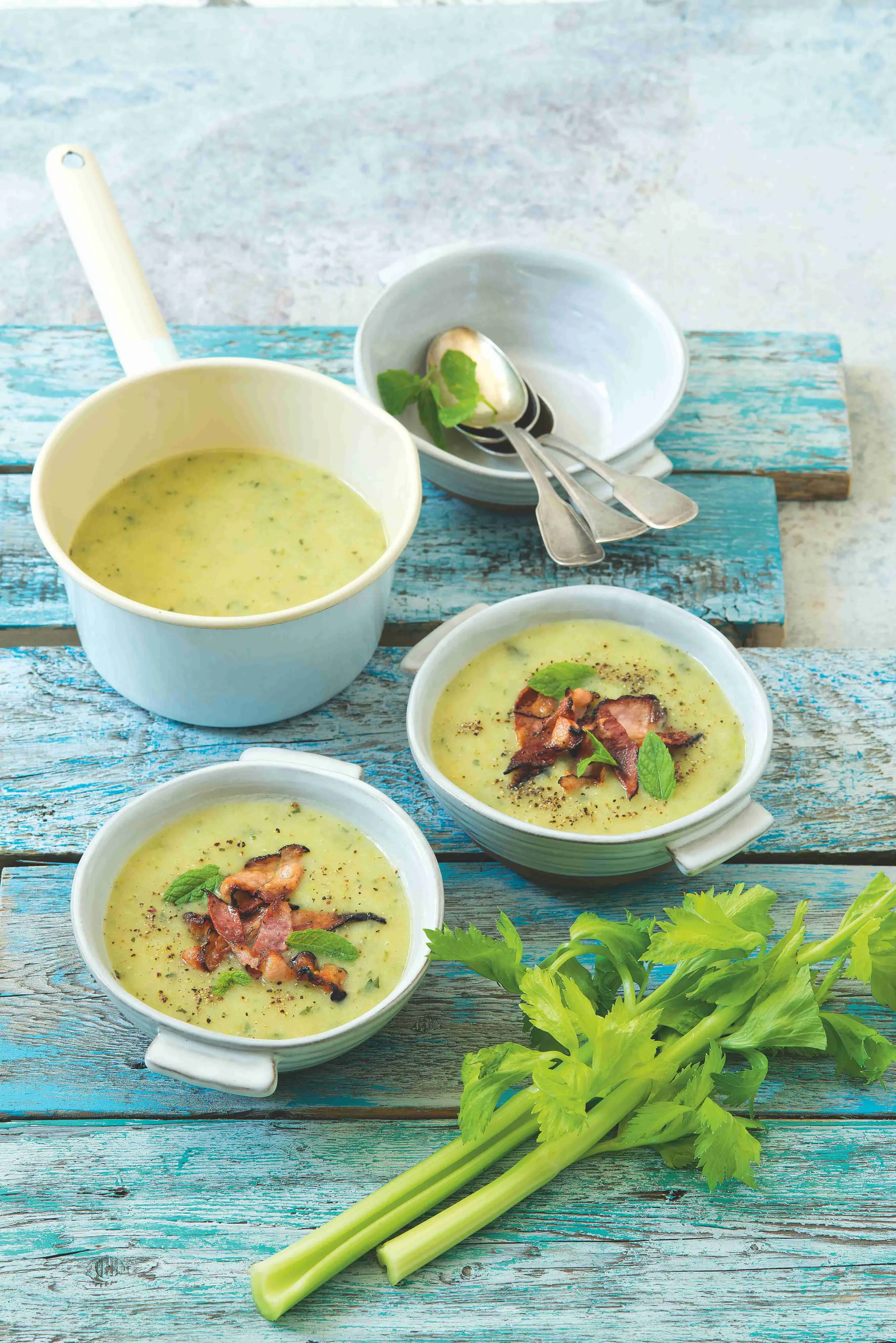 Creamy Celery Soup with Bacon