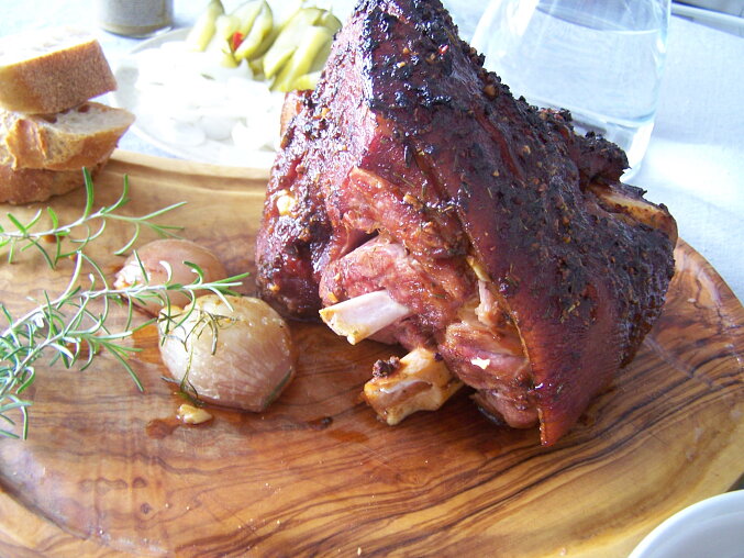 Roasted Smoked Pork Knuckle