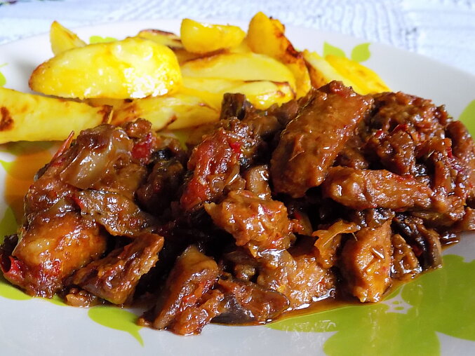 Vepřové nudličky se zeleninou a chilli