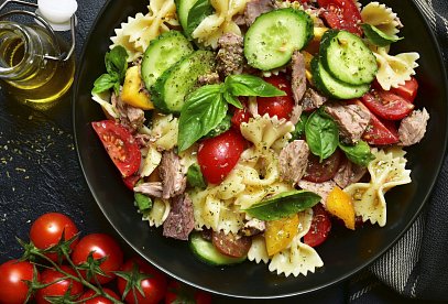 Tuna and Pasta Salad with Vegetables
