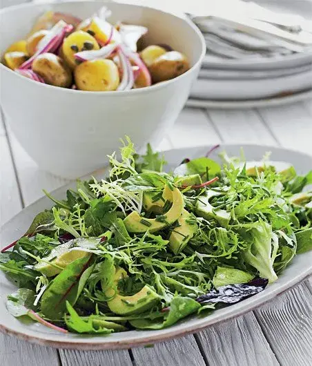 Green Salad with Avocado and Chive Dressing