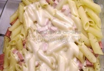 Baked Pasta with Ham and Cheese Sauce