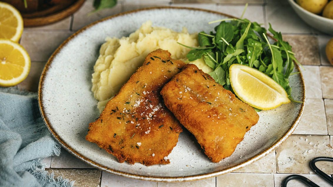 Fried African Catfish with Potato-Celeriac Mash and Arugula Salad