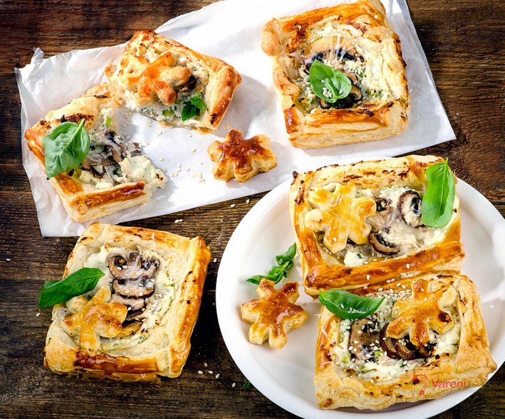 Easter Puff Pastry Squares